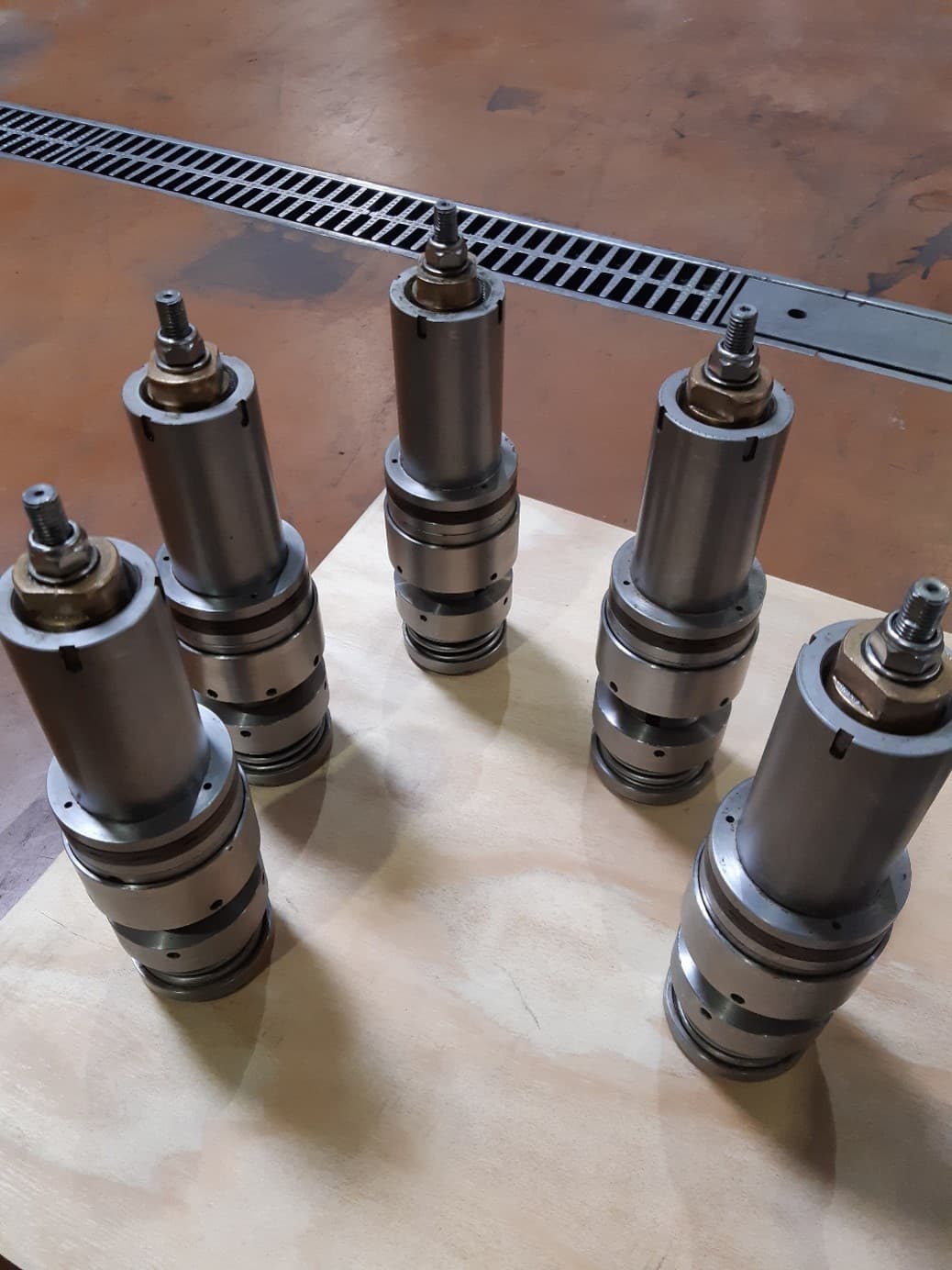 Accessoires of Dr. Datz GmbH Construction de boissons et de machines spéciales VS 4 L