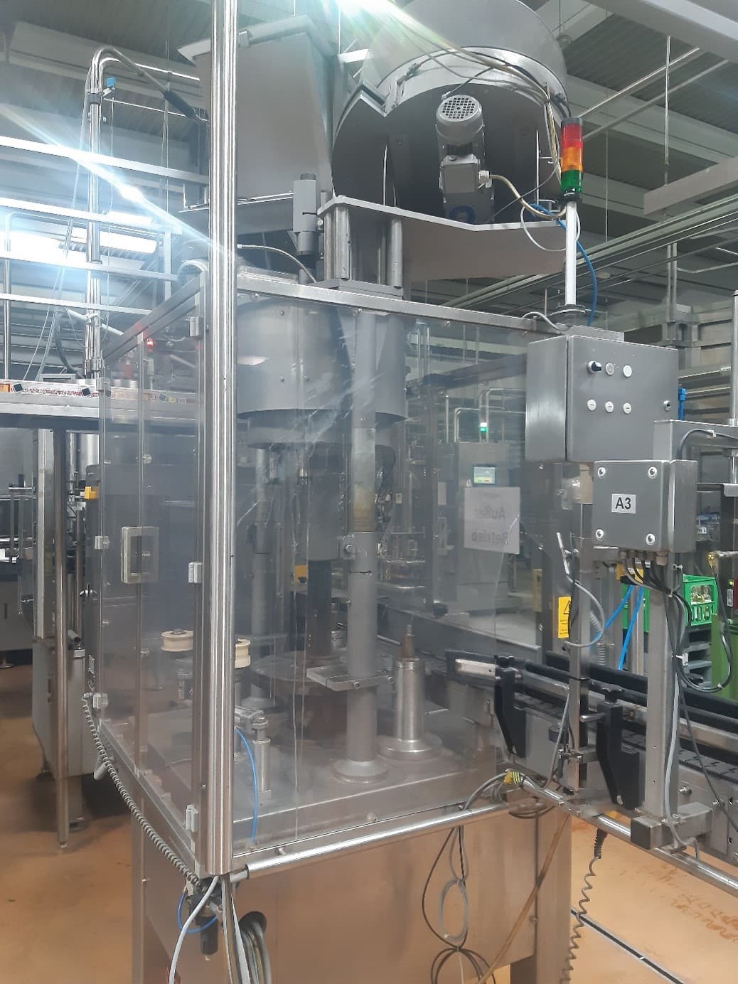 Vue de gauche of Dr. Datz GmbH Construction de boissons et de machines spéciales VS 4 L