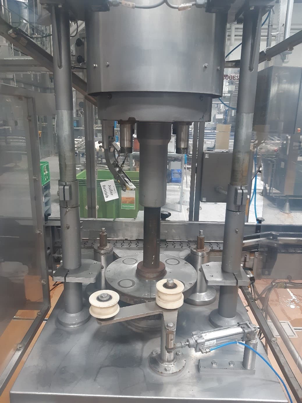 Salle de travail of Dr. Datz GmbH Getränke- und Sondermaschinenbau VS 4 L