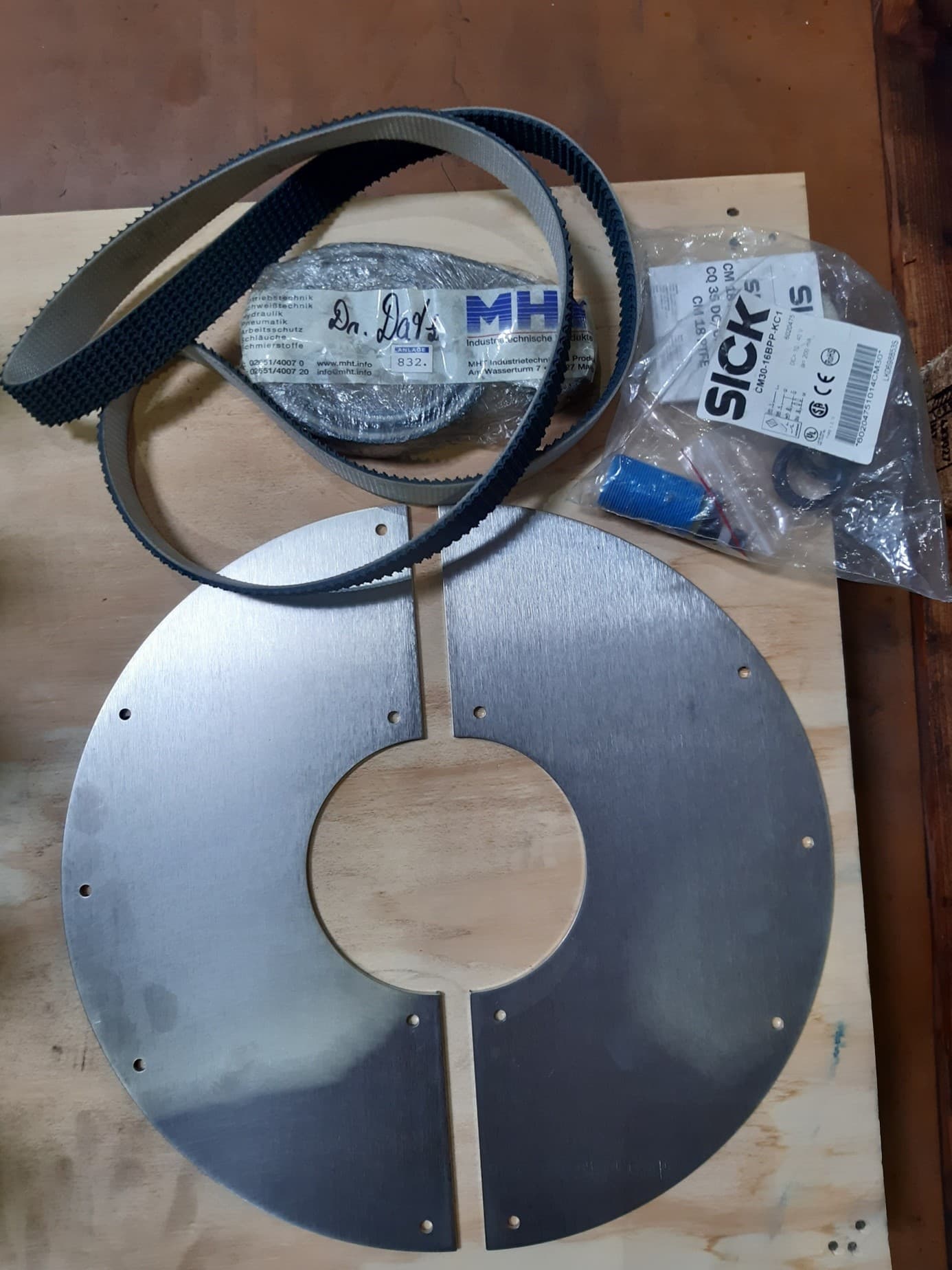 Accessoires of Dr. Datz GmbH Construction de boissons et de machines spéciales VS 4 L