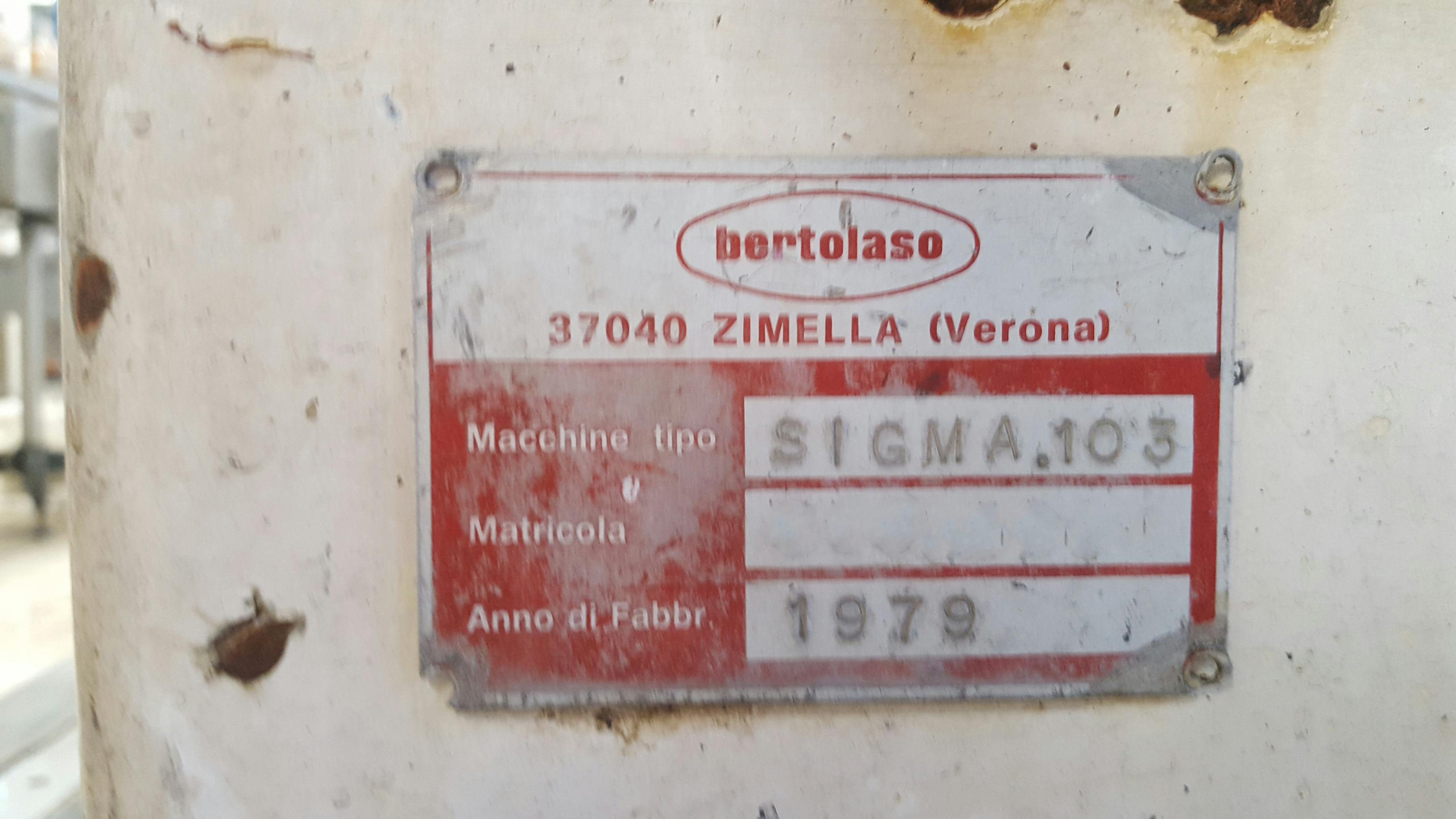 Plaque signalétique of Bertolaso Sigma 103